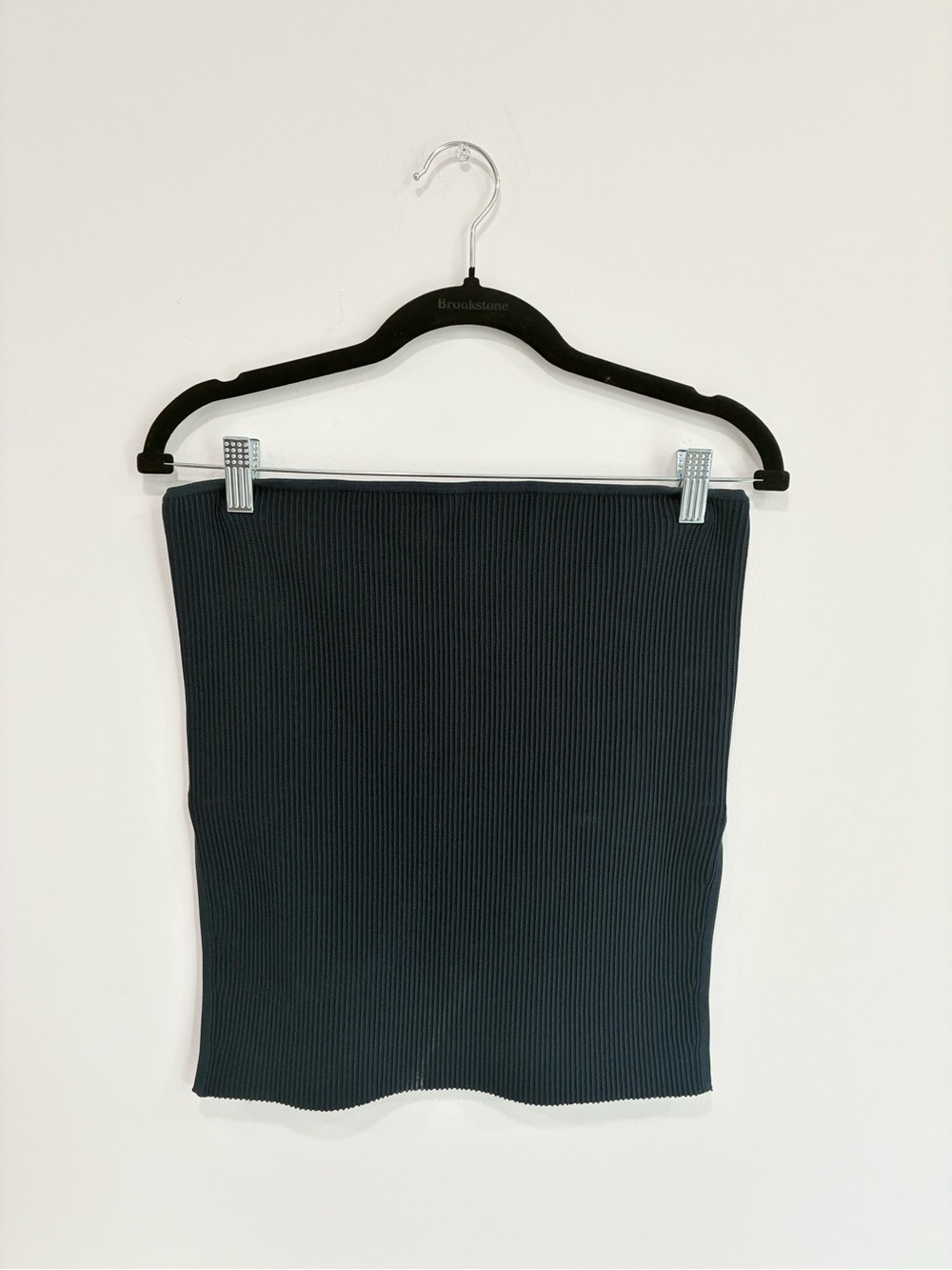 Aritzia Babaton Sculpt Knit Tube Top in Navy Blue